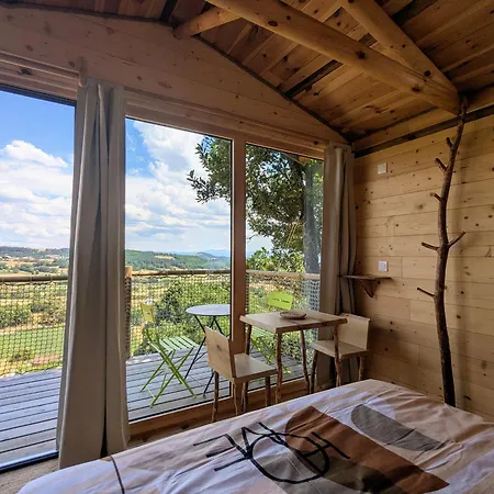 Perchee Romantique Avec Climatisation A St Paulien - Fr-1-582-535 Bed & Breakfast *