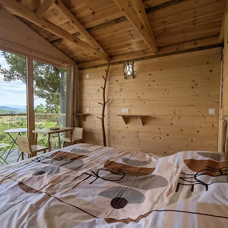 Perchee Romantique Avec Climatisation A St Paulien - Fr-1-582-535 * Saint-Paulien