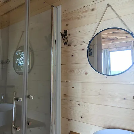 Perchee Romantique Avec Climatisation A St Paulien - Fr-1-582-535